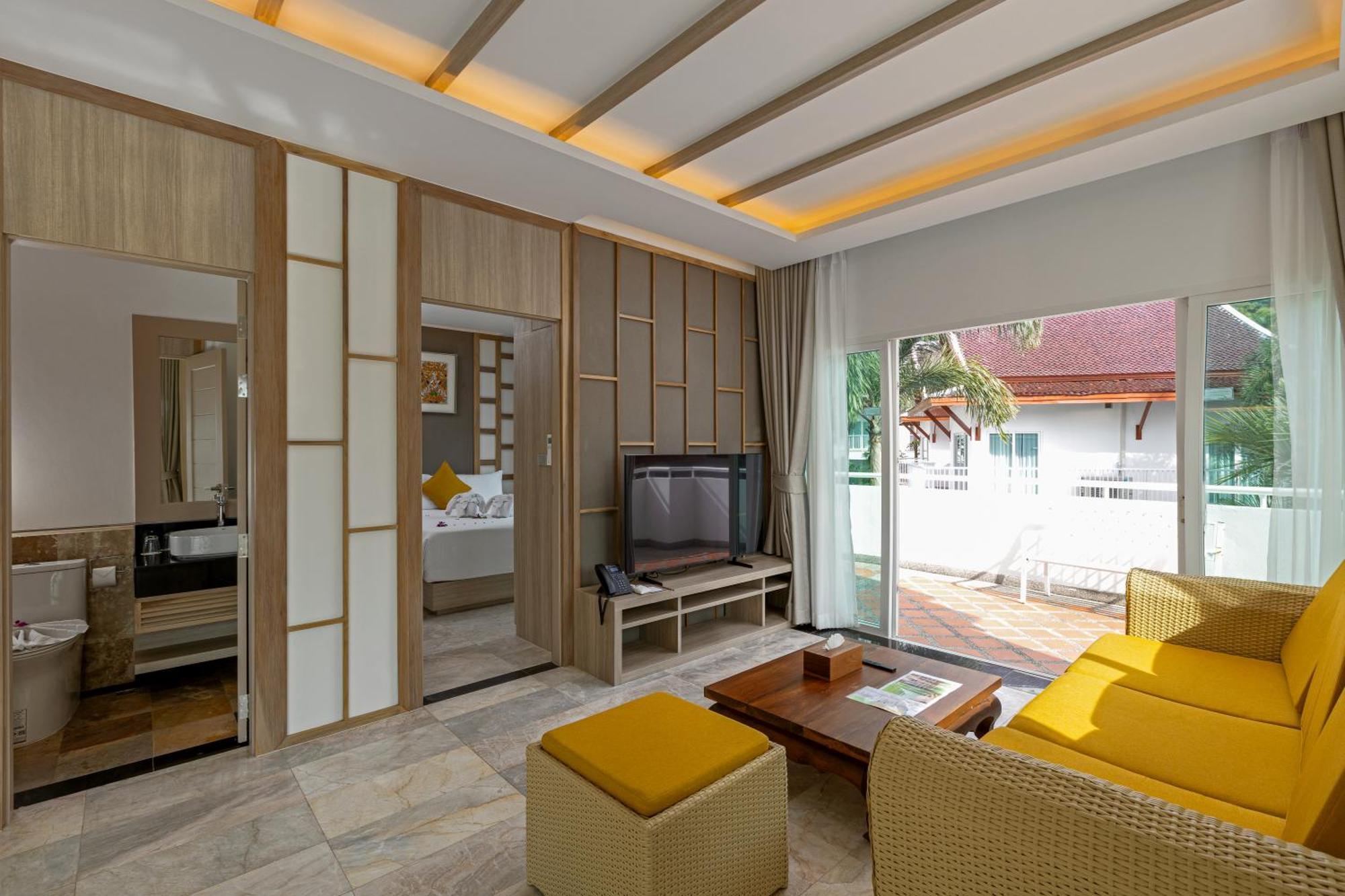 Phunawa Resort Phuket Karon Beach - Sha Plus Exterior foto