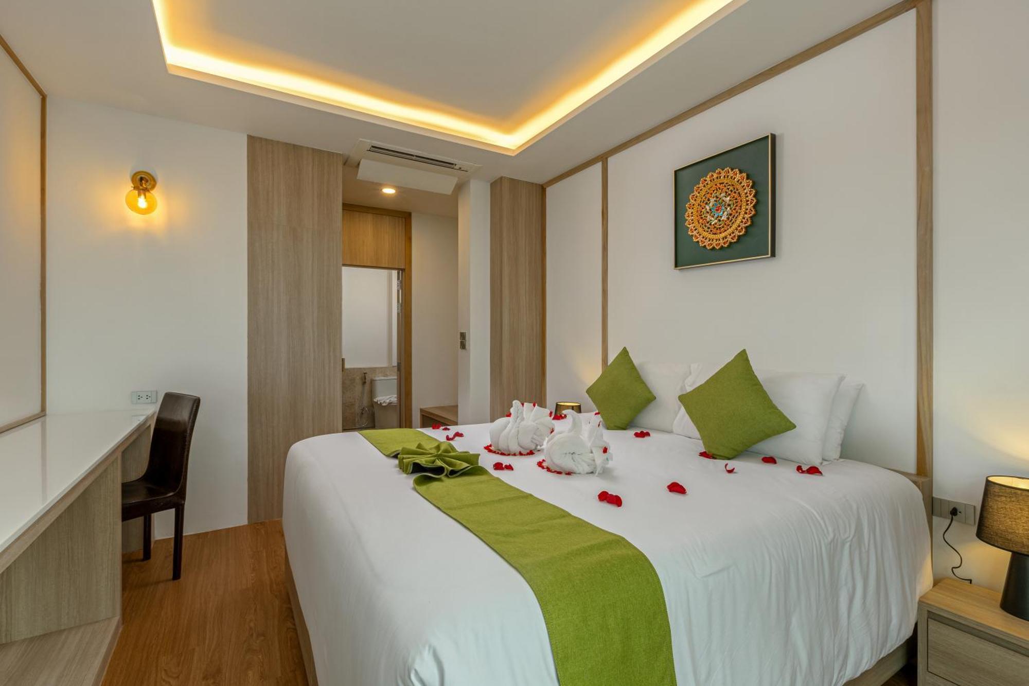 Phunawa Resort Phuket Karon Beach - Sha Plus Habitación foto